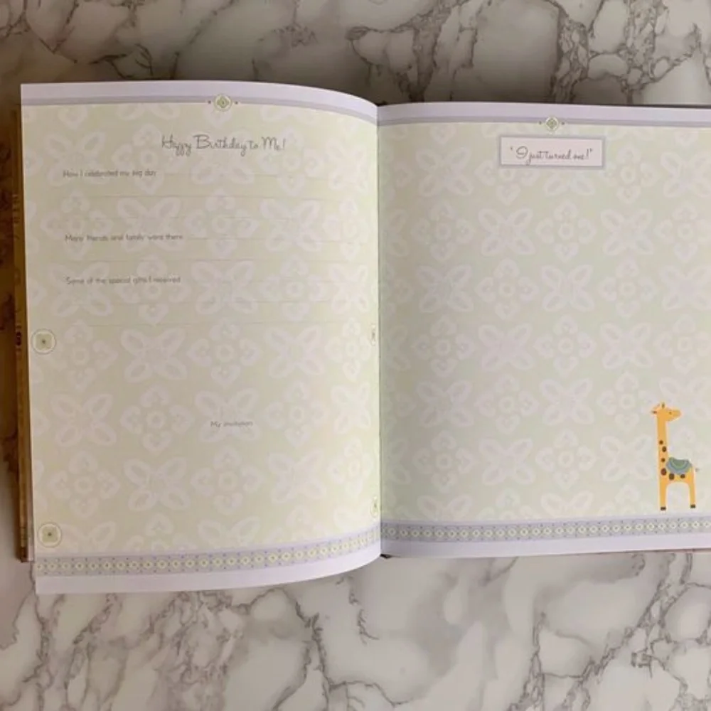 Carter's Baby Memory Book and more (Set of 5!) NEW - Picture 5 of 9